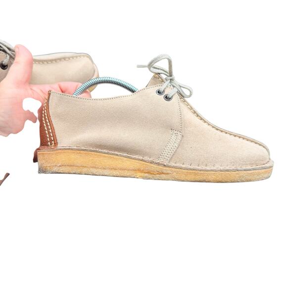 Clarks Women’s Suede Wallabee Chukka Shoes Beige Crepe Sole 8M - Picture 12 of 12